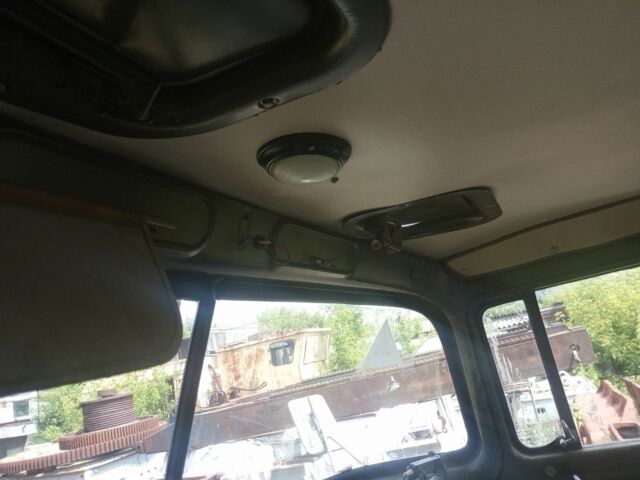 ЗИЛ Другая, объемом двигателя 0 л и пробегом 0 тыс. км за 7000 $, фото 3 на Automoto.ua