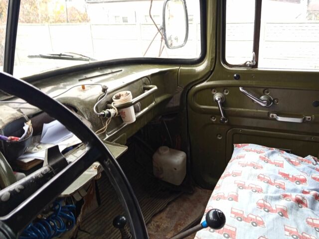 ЗИЛ Другая, объемом двигателя 0 л и пробегом 0 тыс. км за 4000 $, фото 7 на Automoto.ua