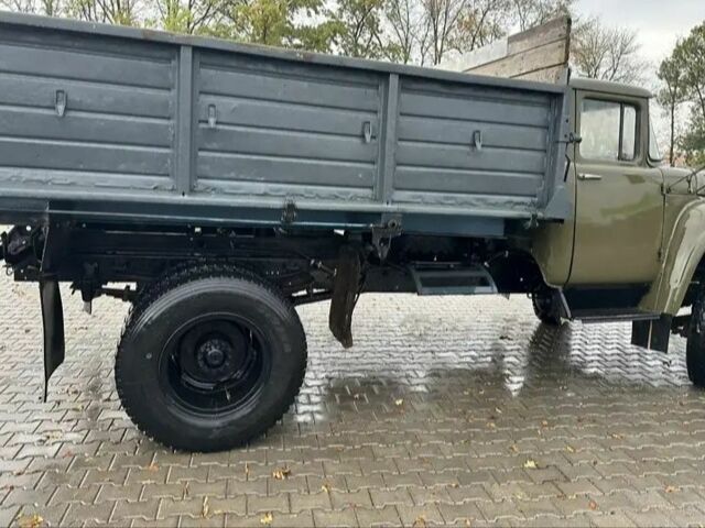 ЗІЛ Другая 1990 у Сребного на Automoto.ua ЗІЛ Другая, об'ємом двигуна 0 л та пробігом 0 тис. км за 4487 $, фото 3 на Automoto.ua