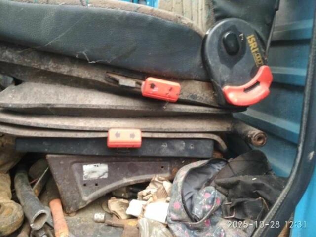 ЗІЛ Другая 1992 у Рівному на Automoto.ua ЗІЛ Другая, об'ємом двигуна 0 л та пробігом 0 тис. км за 5000 $, фото 8 на Automoto.ua