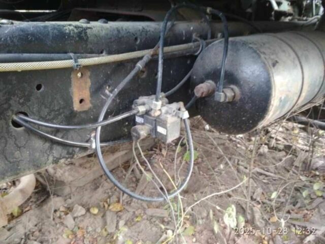 ЗІЛ Другая 1992 у Рівному на Automoto.ua ЗІЛ Другая, об'ємом двигуна 0 л та пробігом 0 тис. км за 5000 $, фото 10 на Automoto.ua