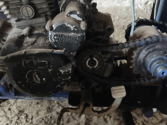 ЗИМ 350, объемом двигателя 0.2 л и пробегом 0 тыс. км за 1183 $, фото 4 на Automoto.ua