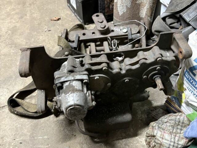 ЗИМ 350, объемом двигателя 0 л и пробегом 0 тыс. км за 2000 $, фото 9 на Automoto.ua