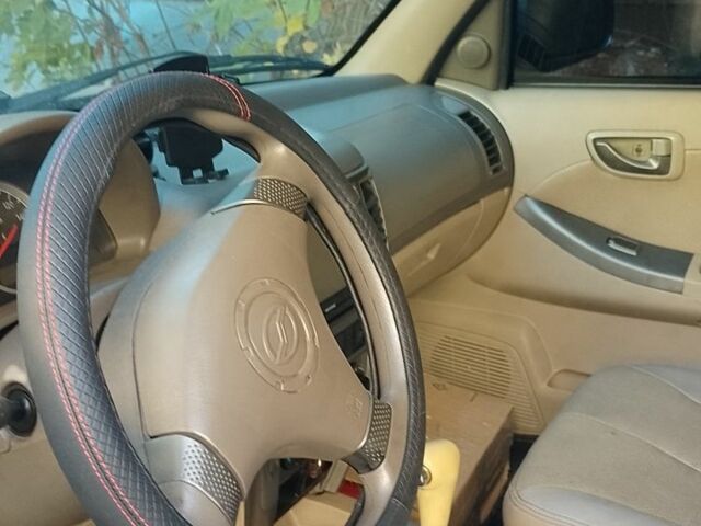 Черный ЗХ Лендмарк, объемом двигателя 2.4 л и пробегом 300 тыс. км за 3500 $, фото 6 на Automoto.ua