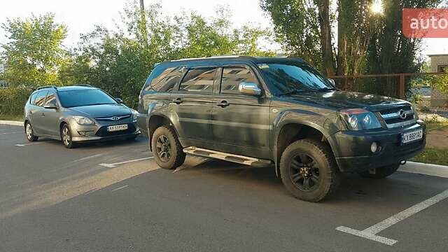 Черный ЗХ Лендмарк, объемом двигателя 2.4 л и пробегом 300 тыс. км за 2500 $, фото 3 на Automoto.ua