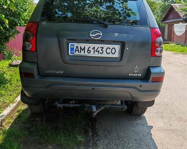 Сірий ЗХ Лендмарк, об'ємом двигуна 2.35 л та пробігом 188 тис. км за 5500 $, фото 2 на Automoto.ua