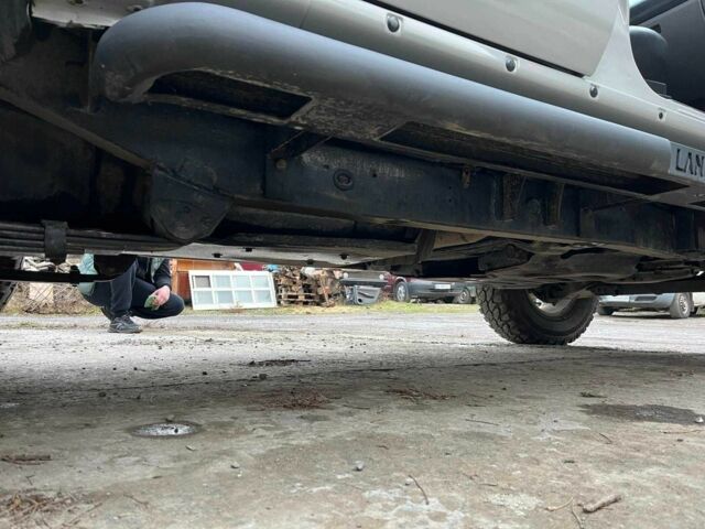 Сірий ЗХ Лендмарк, об'ємом двигуна 2.4 л та пробігом 159 тис. км за 10000 $, фото 13 на Automoto.ua