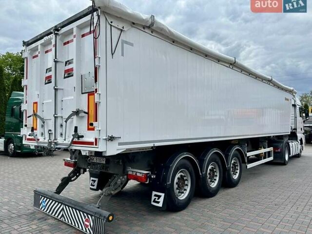 Белый Заслав D 653, объемом двигателя 0 л и пробегом 100 тыс. км за 43188 $, фото 3 на Automoto.ua
