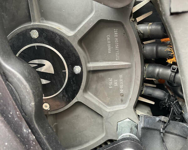 Зеро ФX, объемом двигателя 0 л и пробегом 8 тыс. км за 4500 $, фото 6 на Automoto.ua