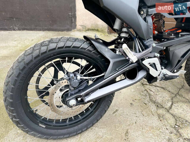 Зеро ФX, объемом двигателя 0 л и пробегом 8 тыс. км за 4500 $, фото 1 на Automoto.ua
