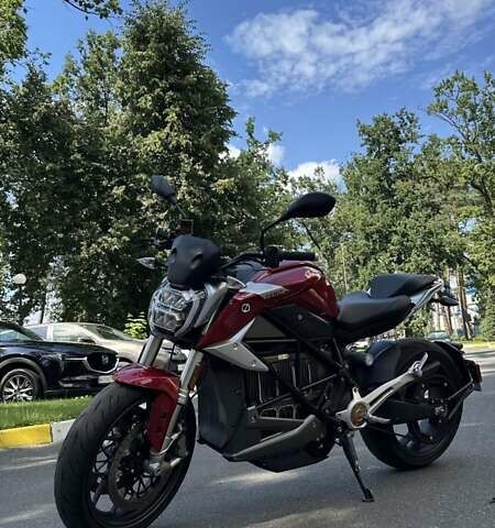 Красный Зеро SR/F, объемом двигателя 0 л и пробегом 2 тыс. км за 15000 $, фото 5 на Automoto.ua