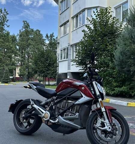 Красный Зеро SR/F, объемом двигателя 0 л и пробегом 2 тыс. км за 15000 $, фото 10 на Automoto.ua