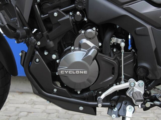 Зонгшен Другая, объемом двигателя 0.6 л и пробегом 0 тыс. км за 5640 $, фото 9 на Automoto.ua