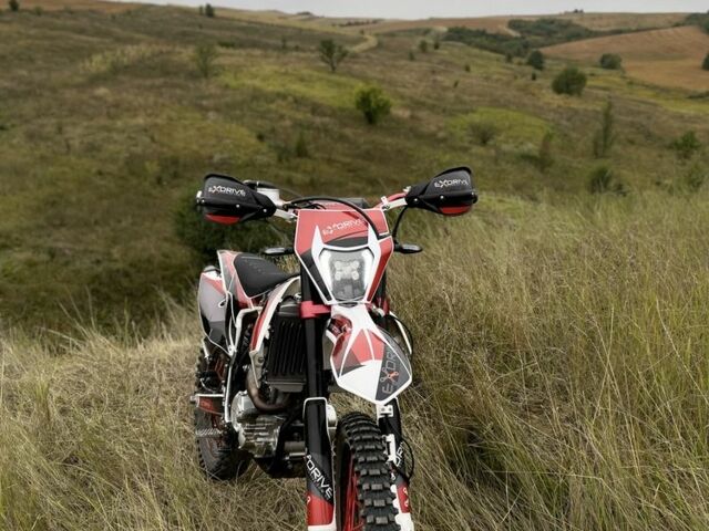 Зонгшен Другая, объемом двигателя 0.3 л и пробегом 0 тыс. км за 1946 $, фото 1 на Automoto.ua