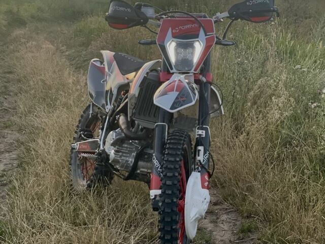 Зонгшен Другая, объемом двигателя 0.3 л и пробегом 0 тыс. км за 2103 $, фото 2 на Automoto.ua