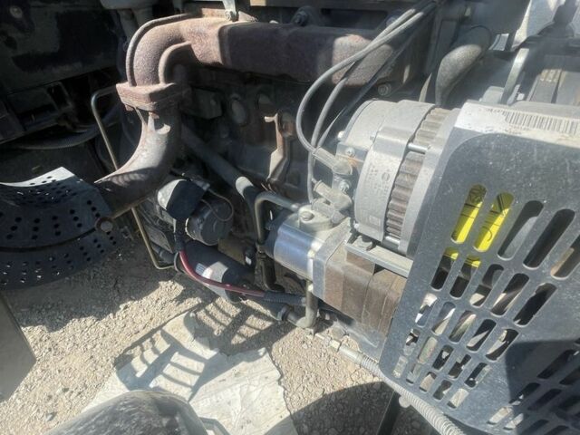 Зумлион Другая, объемом двигателя 3.2 л и пробегом 600 тыс. км за 12000 $, фото 5 на Automoto.ua