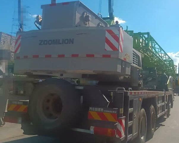 Зумлион ZTC 350H562-1, объемом двигателя 0 л и пробегом 5 тыс. км за 175000 $, фото 2 на Automoto.ua