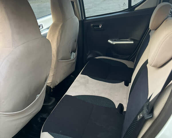 Білий Зотьє З100, об'ємом двигуна 1 л та пробігом 112 тис. км за 3900 $, фото 5 на Automoto.ua