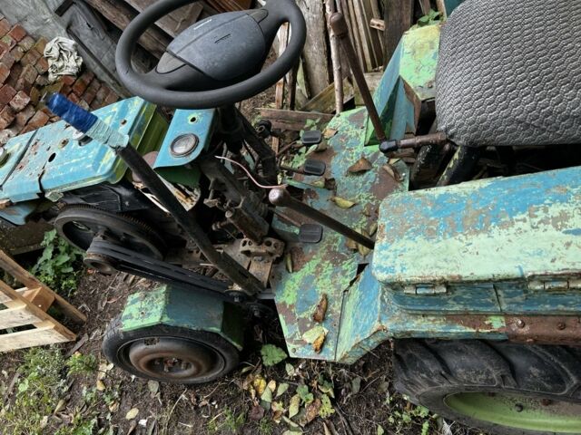 Синій Зубр 8, об'ємом двигуна 0.12 л та пробігом 10 тис. км за 885 $, фото 1 на Automoto.ua