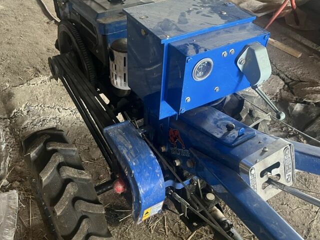 Синій Зубр 8, об'ємом двигуна 0 л та пробігом 10 тис. км за 1200 $, фото 1 на Automoto.ua