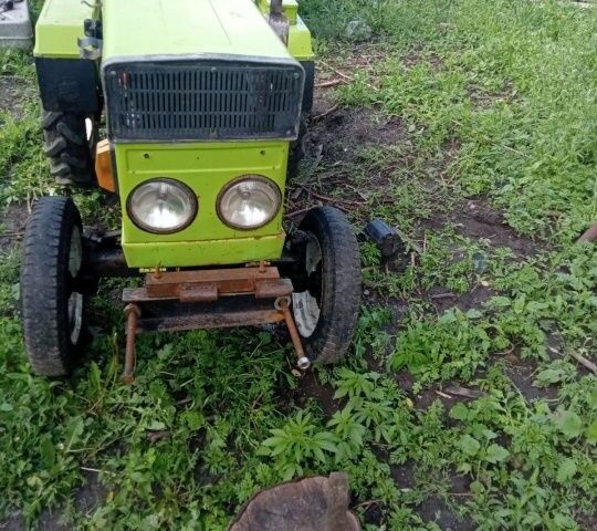 Зубр Другая, объемом двигателя 0 л и пробегом 100 тыс. км за 1432 $, фото 1 на Automoto.ua