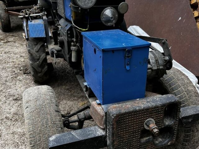 Зубр Другая 2020 в Коростене на Automoto.ua Зубр Другая, объемом двигателя 0.6 л и пробегом 300 тыс. км за 1307 $, фото 3 на Automoto.ua