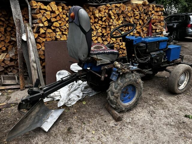 Зубр Другая 2020 в Коростене на Automoto.ua Зубр Другая, объемом двигателя 0.6 л и пробегом 300 тыс. км за 1307 $, фото 1 на Automoto.ua