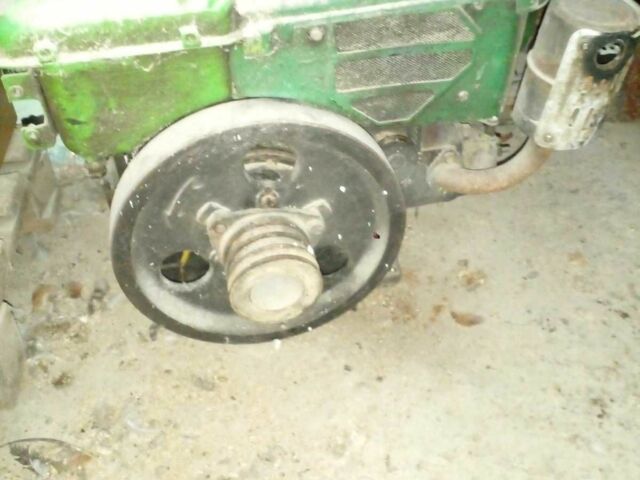 Зубр Другая, объемом двигателя 0.4 л и пробегом 100 тыс. км за 716 $, фото 4 на Automoto.ua