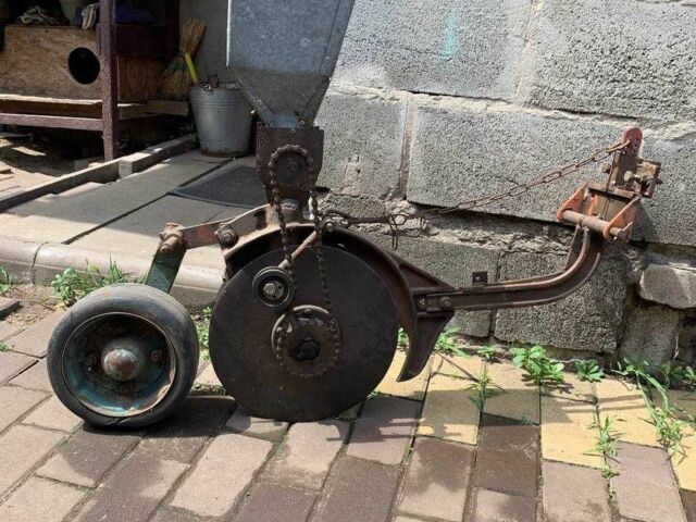 Зубр Другая 2015 в Краматорске на Automoto.ua Зубр Другая, объемом двигателя 0 л и пробегом 0 тыс. км за 913 $, фото 6 на Automoto.ua