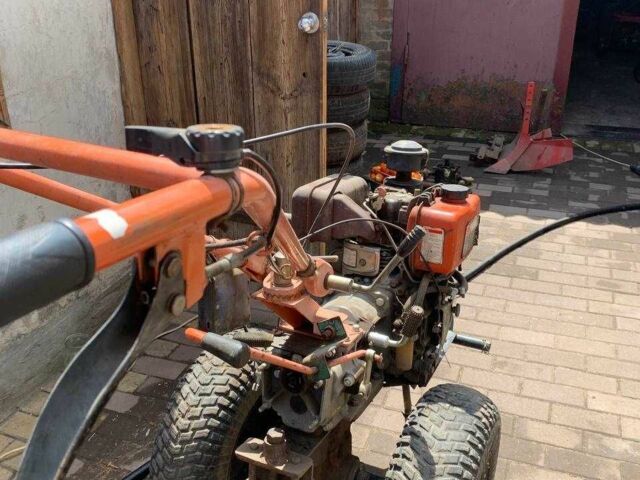 Зубр Другая 2015 в Краматорске на Automoto.ua Зубр Другая, объемом двигателя 0 л и пробегом 0 тыс. км за 913 $, фото 1 на Automoto.ua