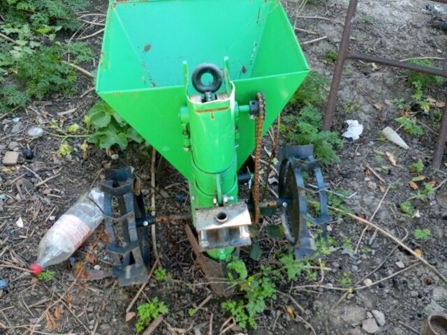 Зеленый Зубр T-18, объемом двигателя 900 л и пробегом 32 тыс. км за 2412 $, фото 5 на Automoto.ua