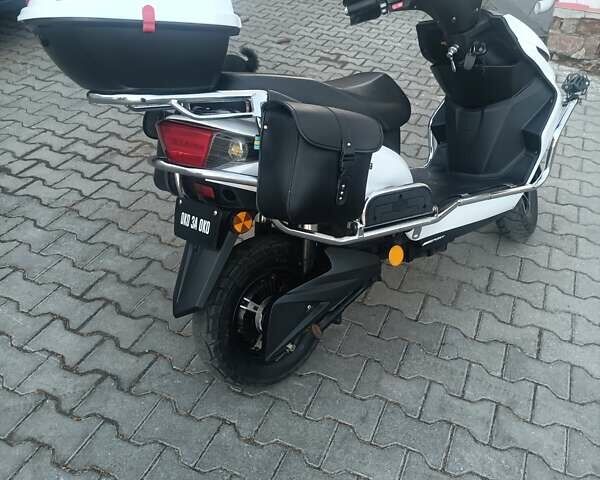 AIMA Journey 2022 у Подільськ (Котовськ) на Automoto.ua Білий AIMA Journey, об'ємом двигуна 0 л та пробігом 9 тис. км за 761 $, фото 5 на Automoto.ua