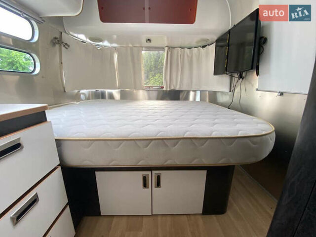 Серый Airstream International, объемом двигателя 0 л и пробегом 1 тыс. км за 69000 $, фото 25 на Automoto.ua