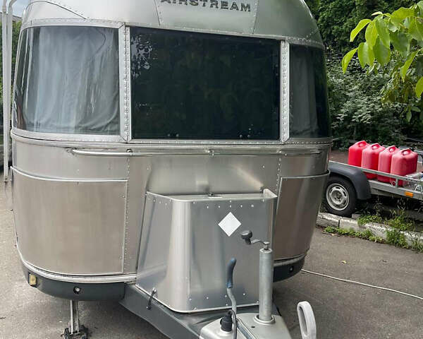 Сірий Airstream International, об'ємом двигуна 0 л та пробігом 1 тис. км за 69000 $, фото 2 на Automoto.ua