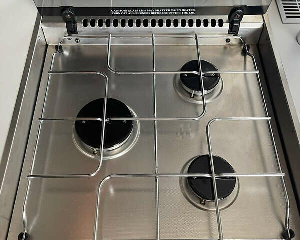 Сірий Airstream International, об'ємом двигуна 0 л та пробігом 1 тис. км за 69000 $, фото 7 на Automoto.ua