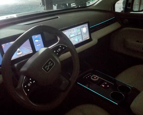 Белый Aiways U5, объемом двигателя 0 л и пробегом 28 тыс. км за 17800 $, фото 4 на Automoto.ua