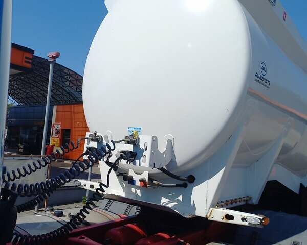 Белый Ali Riza Usta Бензовоз, объемом двигателя 0 л и пробегом 0 тыс. км за 54000 $, фото 3 на Automoto.ua