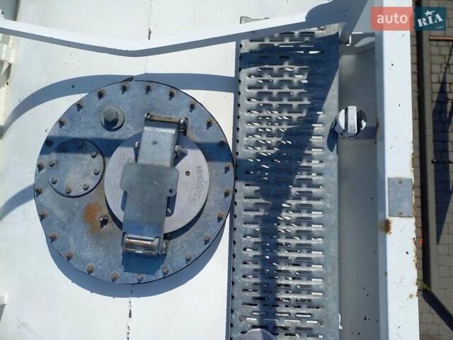 Белый Ali Riza Usta Бензовоз, объемом двигателя 0 л и пробегом 0 тыс. км за 54000 $, фото 22 на Automoto.ua