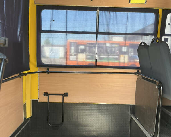 Желтый Ataman А092, объемом двигателя 4.6 л и пробегом 310 тыс. км за 15800 $, фото 7 на Automoto.ua