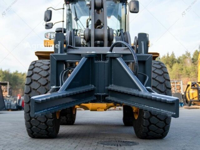 A.TOM Другая, объемом двигателя 6 л и пробегом 0 тыс. км за 150059 $, фото 10 на Automoto.ua