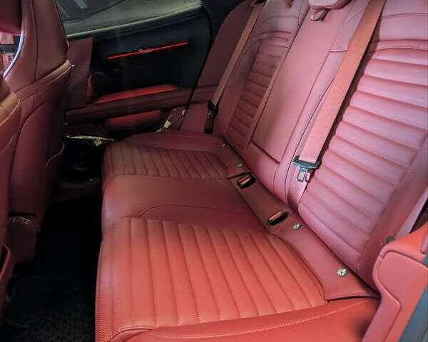 Черный Avatr 06, объемом двигателя 0 л и пробегом 1 тыс. км за 50000 $, фото 8 на Automoto.ua