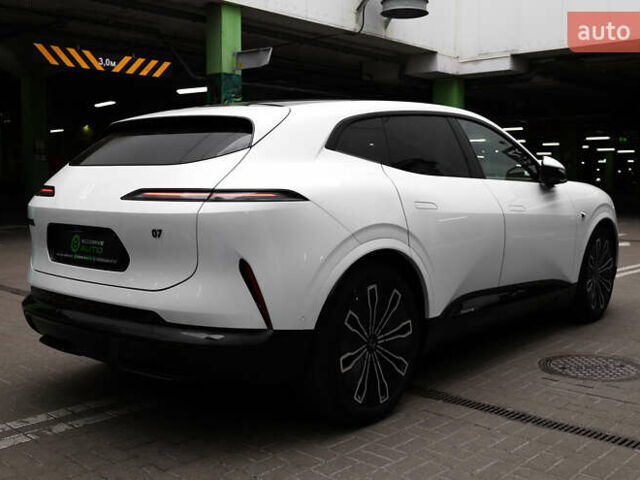 Белый Avatr 07, объемом двигателя 0 л и пробегом 1 тыс. км за 47900 $, фото 5 на Automoto.ua