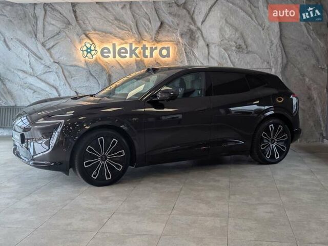 Черный Avatr 07, объемом двигателя 0 л и пробегом 1 тыс. км за 45900 $, фото 4 на Automoto.ua