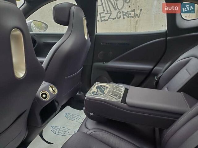 Фиолетовый Avatr 07, объемом двигателя 0 л и пробегом 1 тыс. км за 41500 $, фото 15 на Automoto.ua