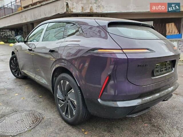 Фиолетовый Avatr 07, объемом двигателя 0 л и пробегом 1 тыс. км за 41500 $, фото 2 на Automoto.ua