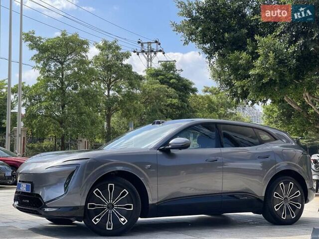 Серый Avatr 07, объемом двигателя 1.5 л и пробегом 17 тыс. км за 42300 $, фото 1 на Automoto.ua