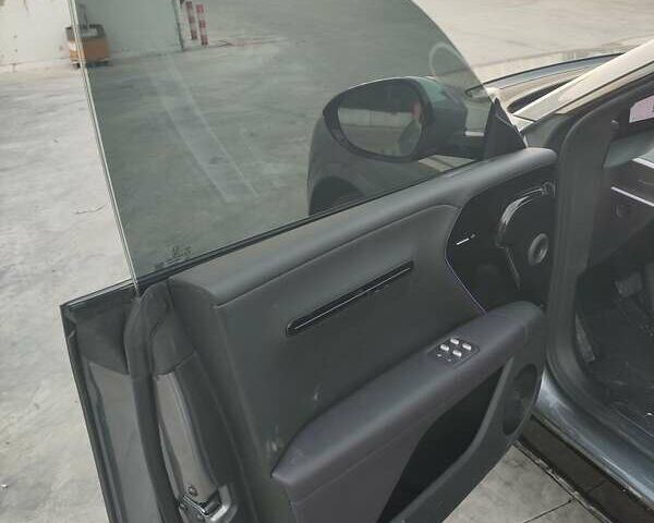 Сірий Avatr 07, об'ємом двигуна 0 л та пробігом 12 тис. км за 37500 $, фото 6 на Automoto.ua