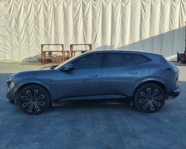 Серый Avatr 07, объемом двигателя 0 л и пробегом 15 тыс. км за 37500 $, фото 6 на Automoto.ua