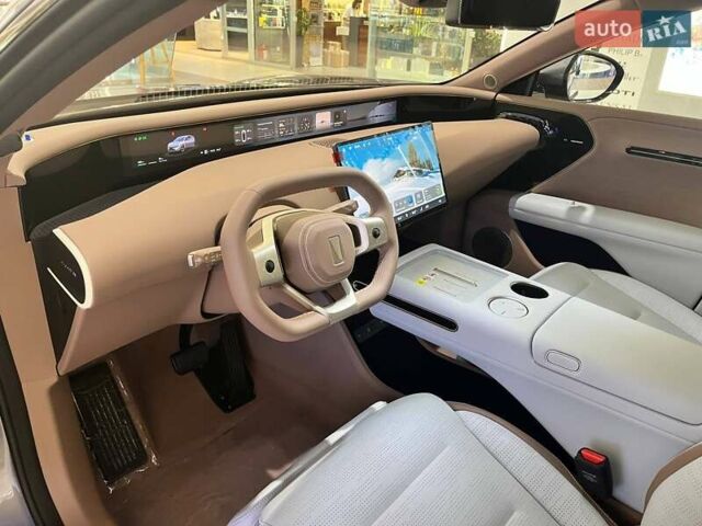 Серый Avatr 07, объемом двигателя 0 л и пробегом 1 тыс. км за 38500 $, фото 7 на Automoto.ua