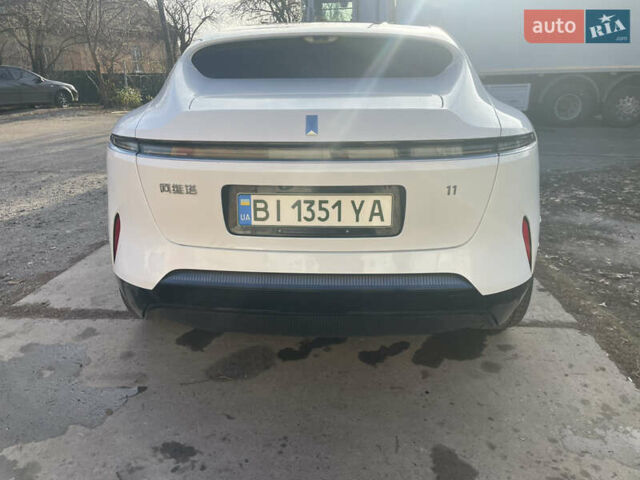 Білий Avatr 11, об'ємом двигуна 0 л та пробігом 16 тис. км за 49500 $, фото 17 на Automoto.ua